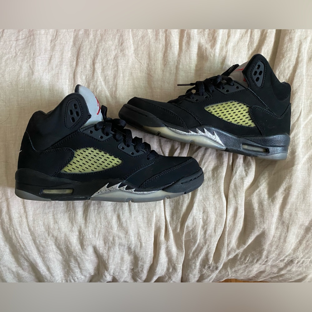 Jordan 5 metallic